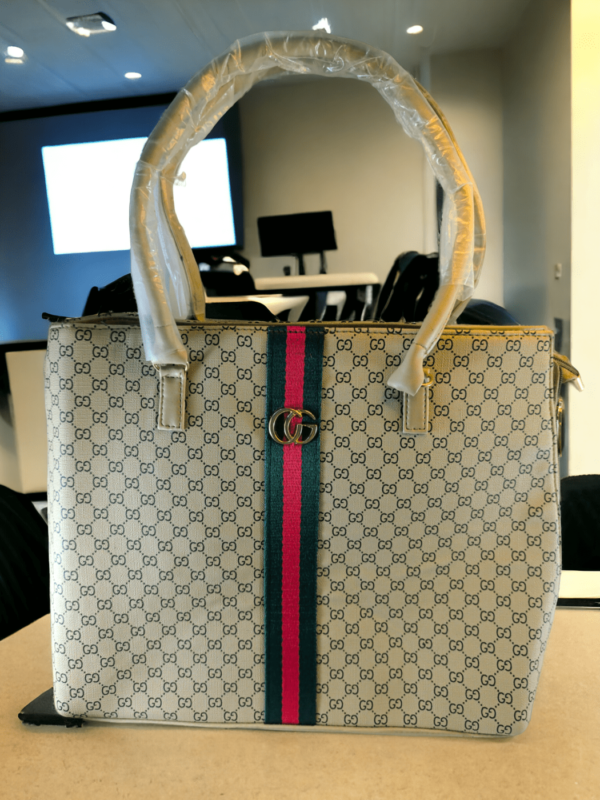 gucci thin handbag